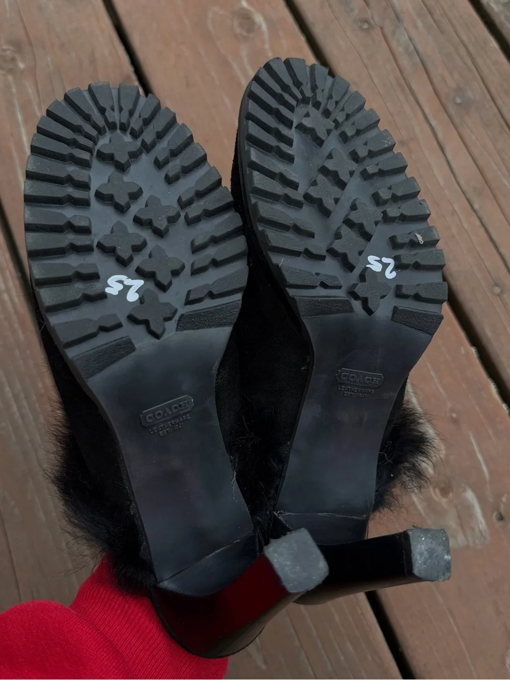 Coach Black Size 7 Fur Suede Lace-Up Mules
